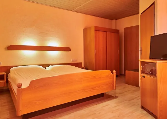 Grenzhof Нойхаузен